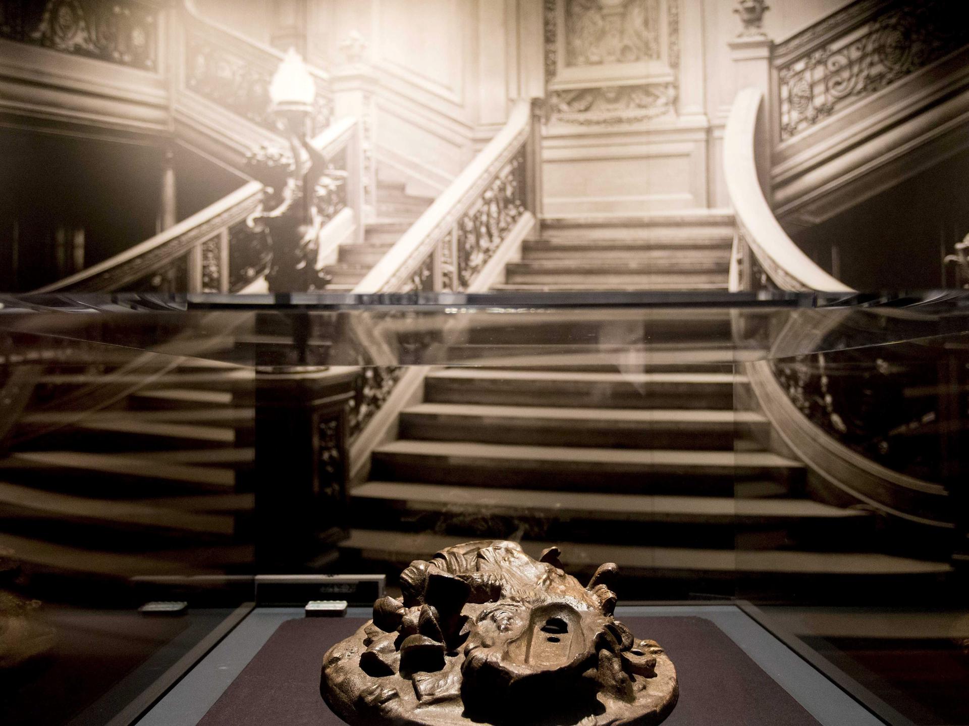 Imagen de algunos restos del Titanic mostrados en una exposición. EFE/Sander Koning/Archivo