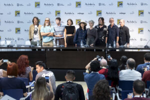 Los actores Eduardo Noriega, Óscar Jaenada, Hugo Arbués, Candela Saitta, Alexandra Masangkay, Melissa McBride, Norman Reedus y los productores Dan Percival y David Za, presentan la serie 'The Walking Dead: Daryl Dixon' este sábado, durante la tercera jornada de la San Diego Comic-Con Málaga (Andalucía). EFE/ Daniel Pérez