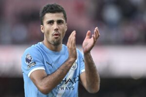El jugador español del City Rodri tras el Arsenal-City en Londres , Reino Unido. EFE/EPA/VINCE MIGNOTT