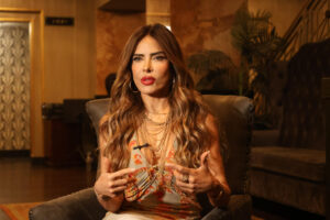 La actriz y cantante mexicana Gloria Trevi habla durante una entrevista con EFE este 3 de septiembre de 2025, en el Warner Theatre de Washington (Estados Unidos). EFE/ Octavio Guzmán