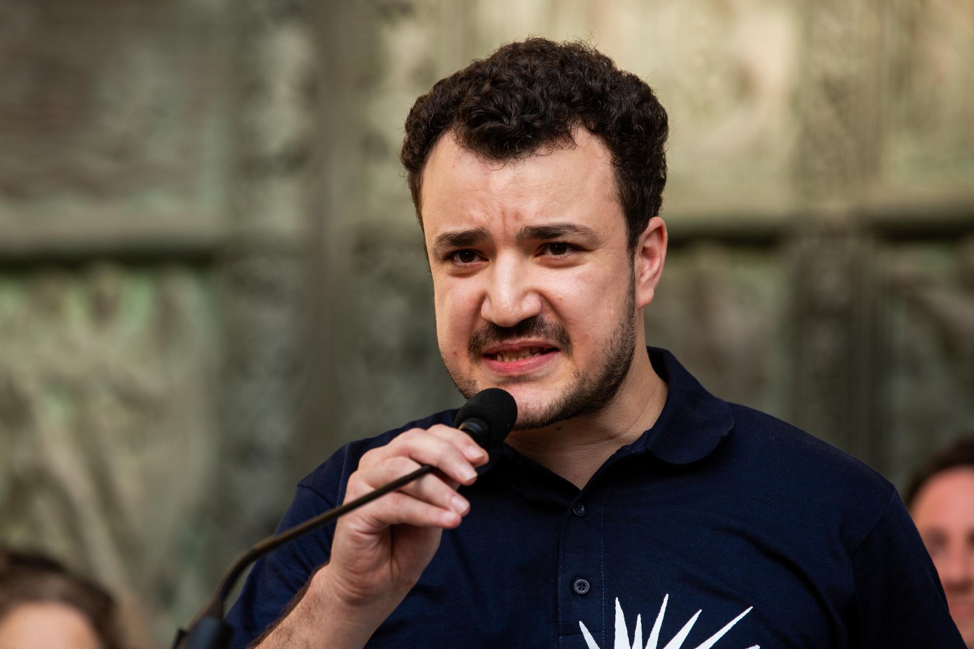 Foto de archivo del activista palestino Mahmoud Khalil. EFE/JULIUS CONSTANTINE MOTAL