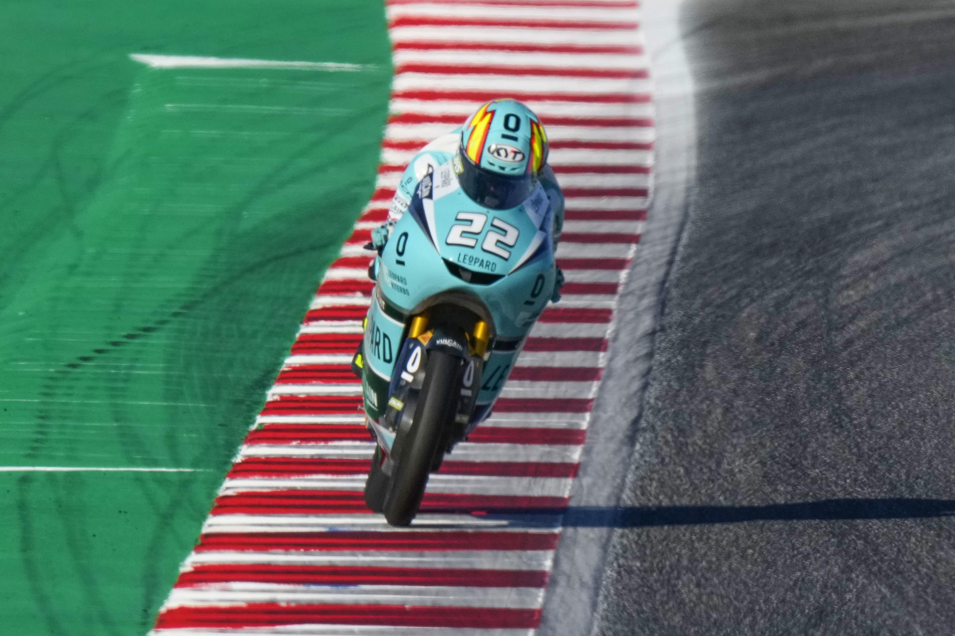 El piloto español de Moto3 David Almansa (Leopard Racing) durante la sesión de entrenamientos libres en el circuito Barcelona-Cataluña para el Gran Premio de Cataluña que se celebra en Montmeló (Barcelona). EFE/EFE/ Alejandro García
