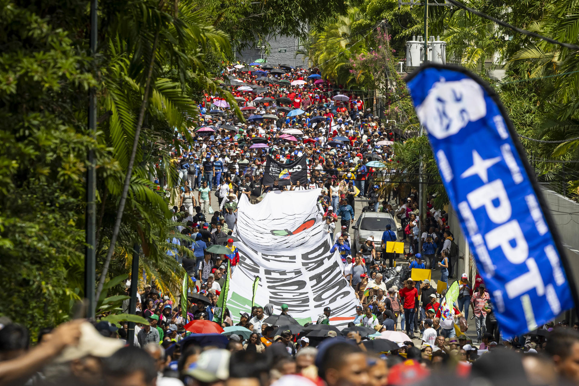 Personas participan en una manifestación en apoyo a Palestina este 7 de octubre de 2025, en Caracas (Venezuela). EFE/ Miguel Gutiérrez
