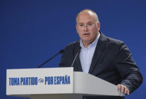 El Secretario general del Partido Popular, Miguel Tellado durante la rueda de prensa ofrecida este sábado en la sede del partido. EFE/PP/Tarek  *****SOLO USO EDITORIAL/SOLO DISPONIBLE PARA ILUSTRAR LA NOTICIA QUE ACOMPAÑA (CRÉDITO OBLIGATORIO) *****