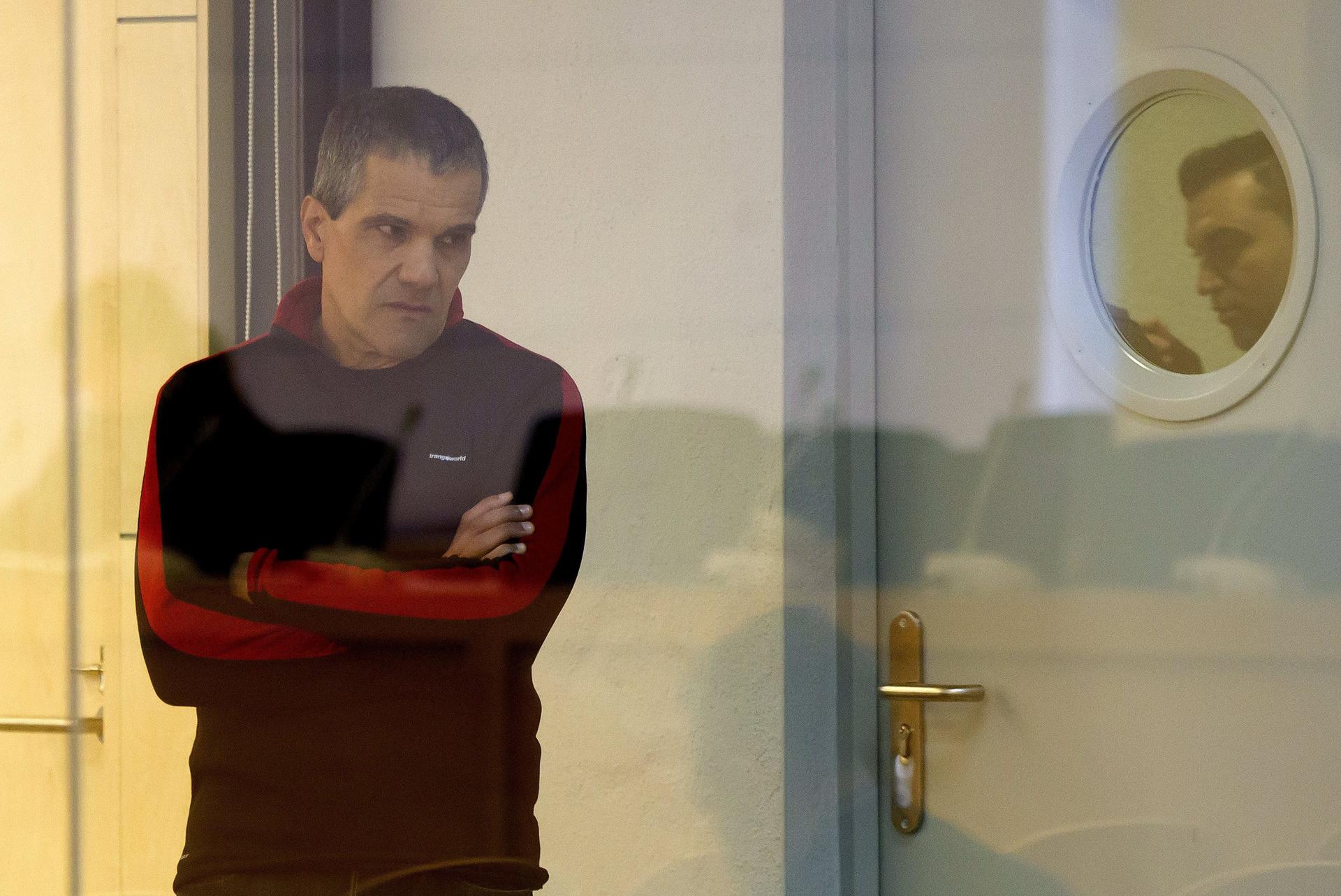 El etarra Juan Carlos Iglesias Chouzas durante un juicio en 2013. EFE/Chema Moya ***POOL***