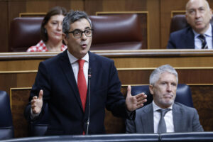 El ministro de la Presidencia, Justicia y Relaciones con las Cortes, Félix Bolaños durante la sesión de control al gobierno celebrada este miércoles en el Congreso. EFE/ Chema Moya