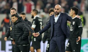 El entrenador del Celta, Claudio Giráldez, durante un partido disputado por su equipo el pasado 25 de septiembre. EFE/ RONALD WITTEK