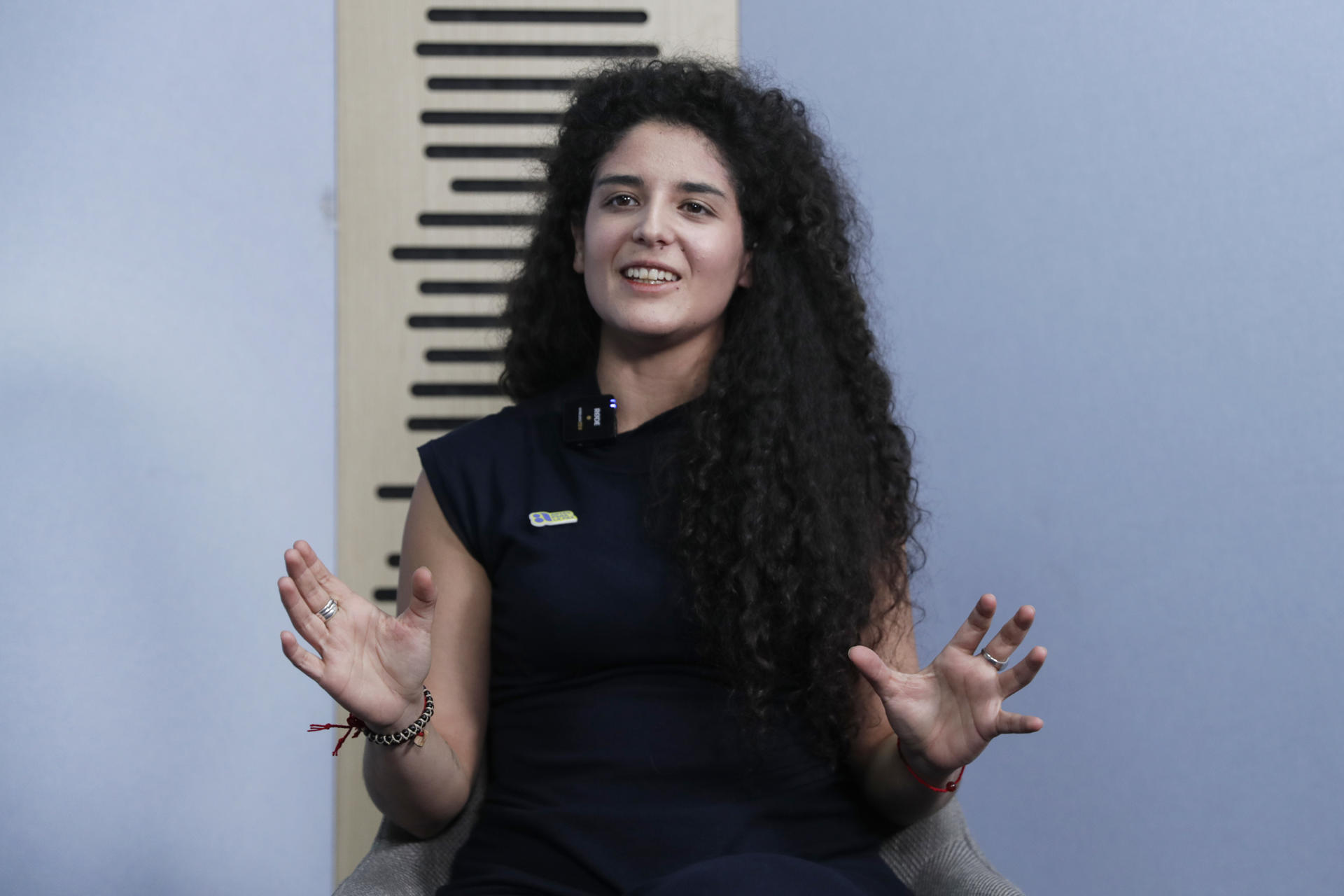 La ministra de las Culturas, las Artes y los Saberes de Colombia, Yannai Kadamani Fonrodona habla durante entrevista con EFE este lunes, en Bogotá (Colombia). EFE/ Carlos Ortega
