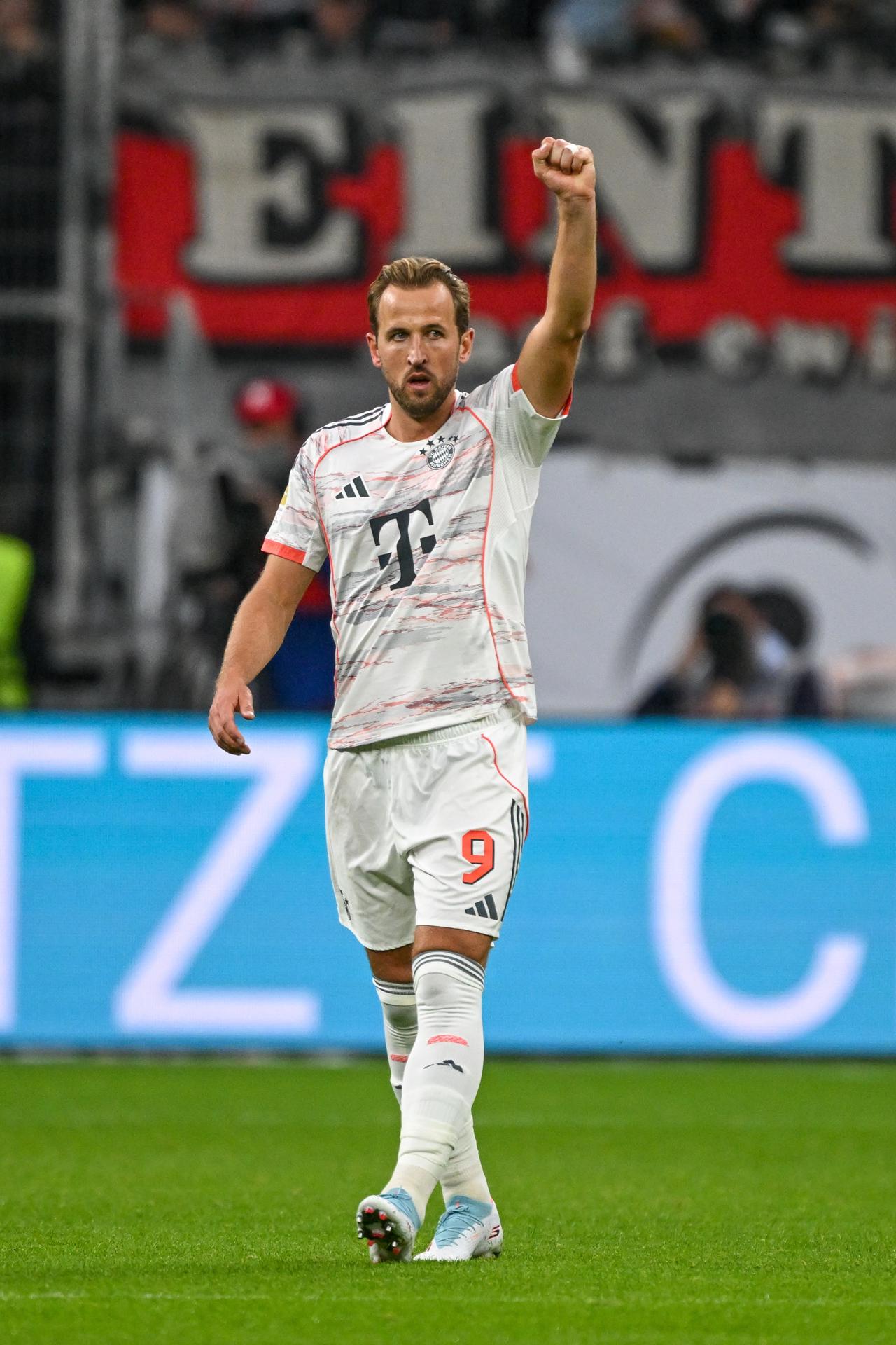 Harry Kane celebra el 0-2 del Bayern Munich ante el Eintracht Fráncfort. EFE/EPA/FLORIAN WIEGAND

