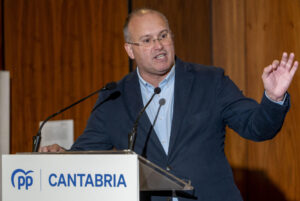 El secretario general del Partido Popular, Miguel Tellado, hoy miércoles en Santander, en un acto del Partido Popular en Cantabria. EFE/Román G. Aguilera