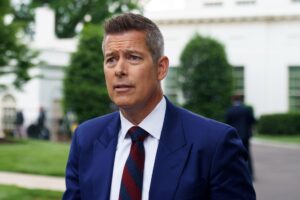 El secretario de Transportes de Estados Unidos, Sean Duffy.  EFE/Will Oliver