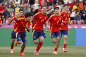 Jugadores de España celebran un gol en un partido del grupo C de la Copa Mundial Sub-20. EFE/ Elvis González