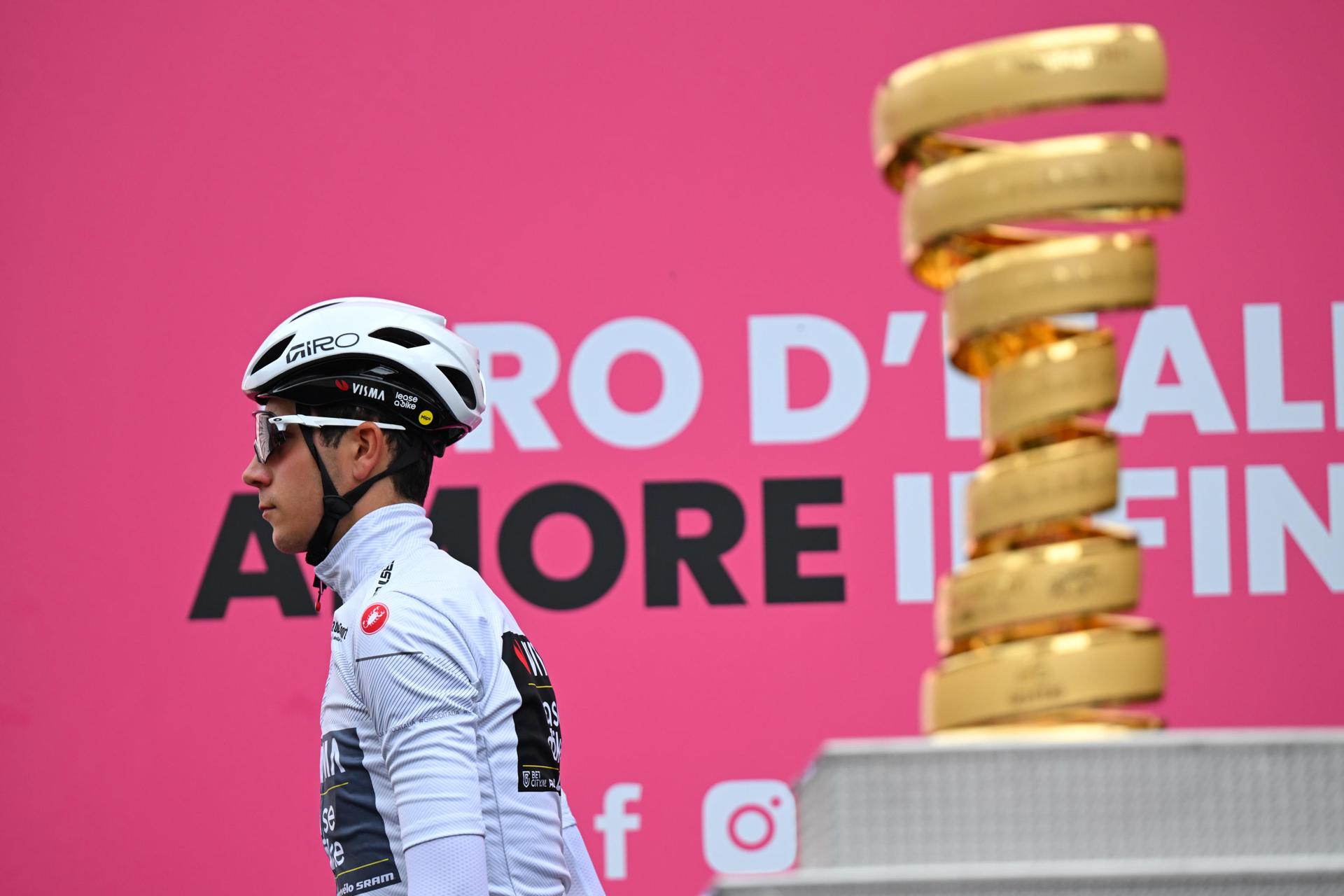 Fotografía de Ivan Benedetto, en la que puede verse en una imagen de archivo del 7 de mayo de 2024 al ciclista belga Cian Uijtdebroeks. EFE