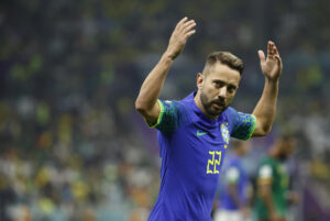 Éverton Ribeiro, jugador brasileño. EFE/José Méndez