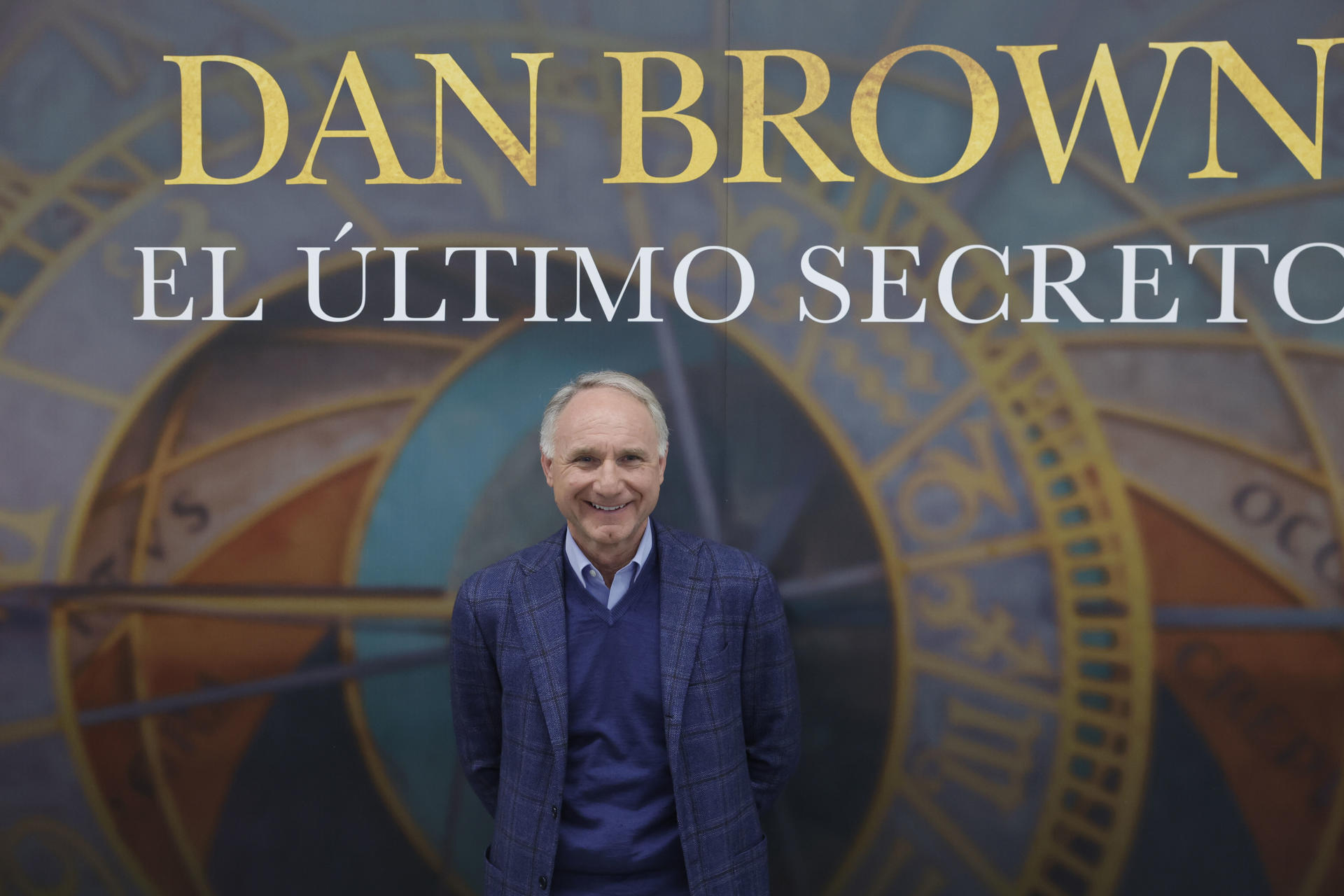 Dan Brown, el autor del célebre 'Código Da Vinci', que ha vendido más de 250 millones de ejemplares de sus novelas, en 56 idiomas, presenta en Madrid su última novela, 'El último secreto'. EFE/ Zipi