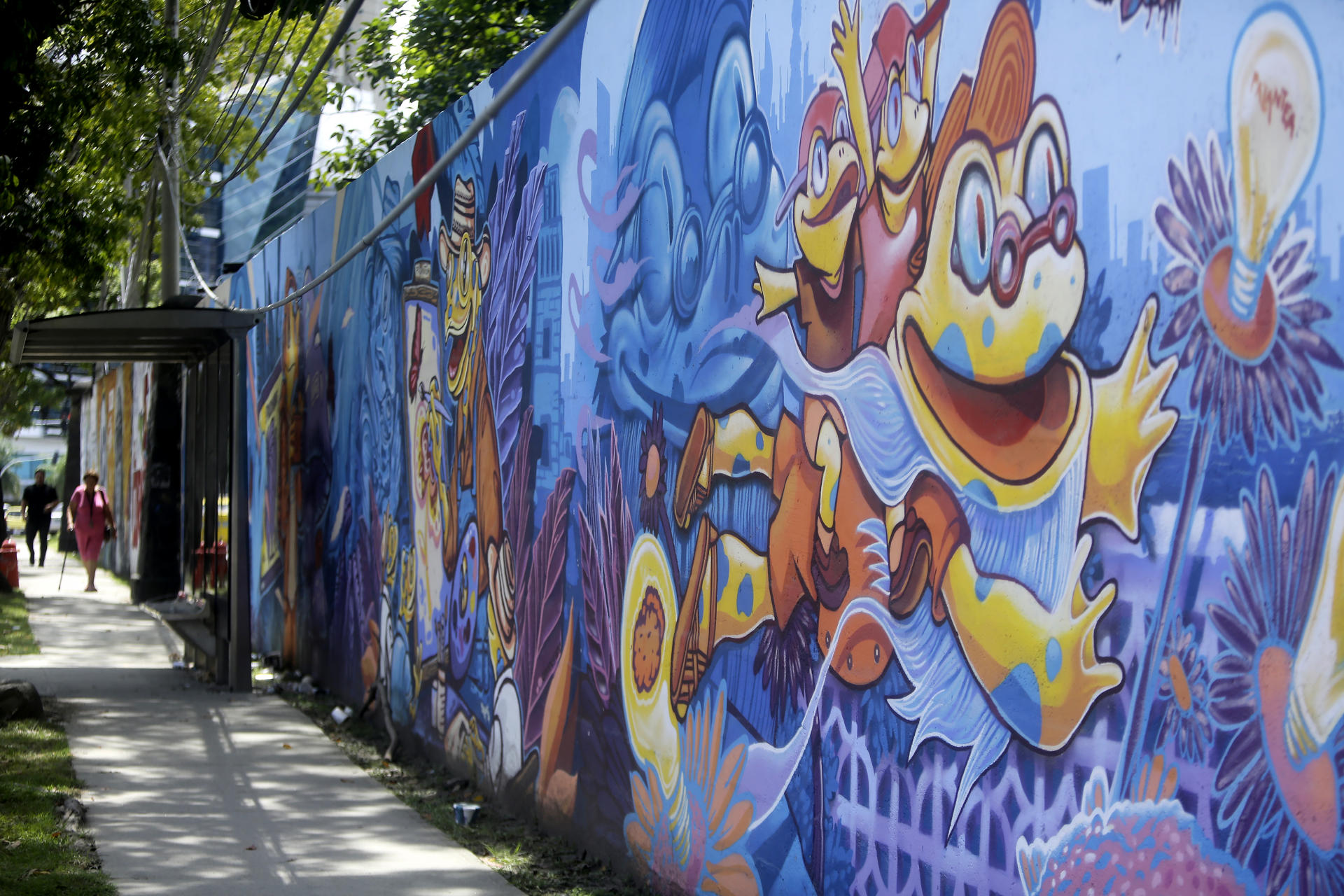 Fotografía que muestra un mural este viernes, en Ciudad de Panamá (Panamá). EFE/ Carlos Lemos
