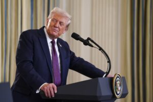 El presidente de EE.UU., Donald Trump, en una foto de archivo. EFE/EPA/WILL OLIVER / POOL