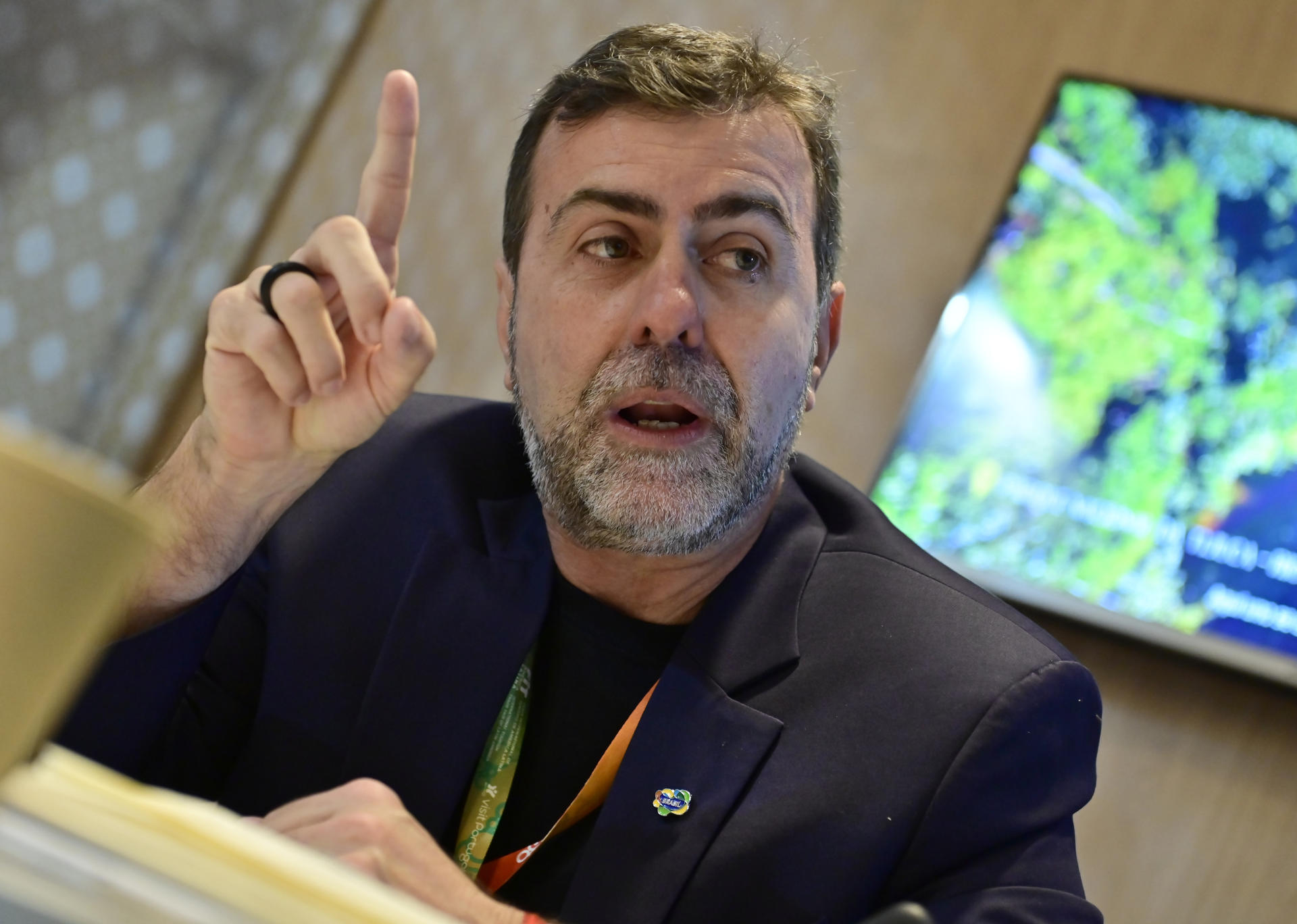El presidente de Embratur (Brasil), Marcelo Freixo, durante una entrevista con EFE, este martes, 30 de septiembre, en el marco de la Feria Internacional de Turismo (FIT), en Buenos Aires (Argentina). EFE/Matías Campaya
