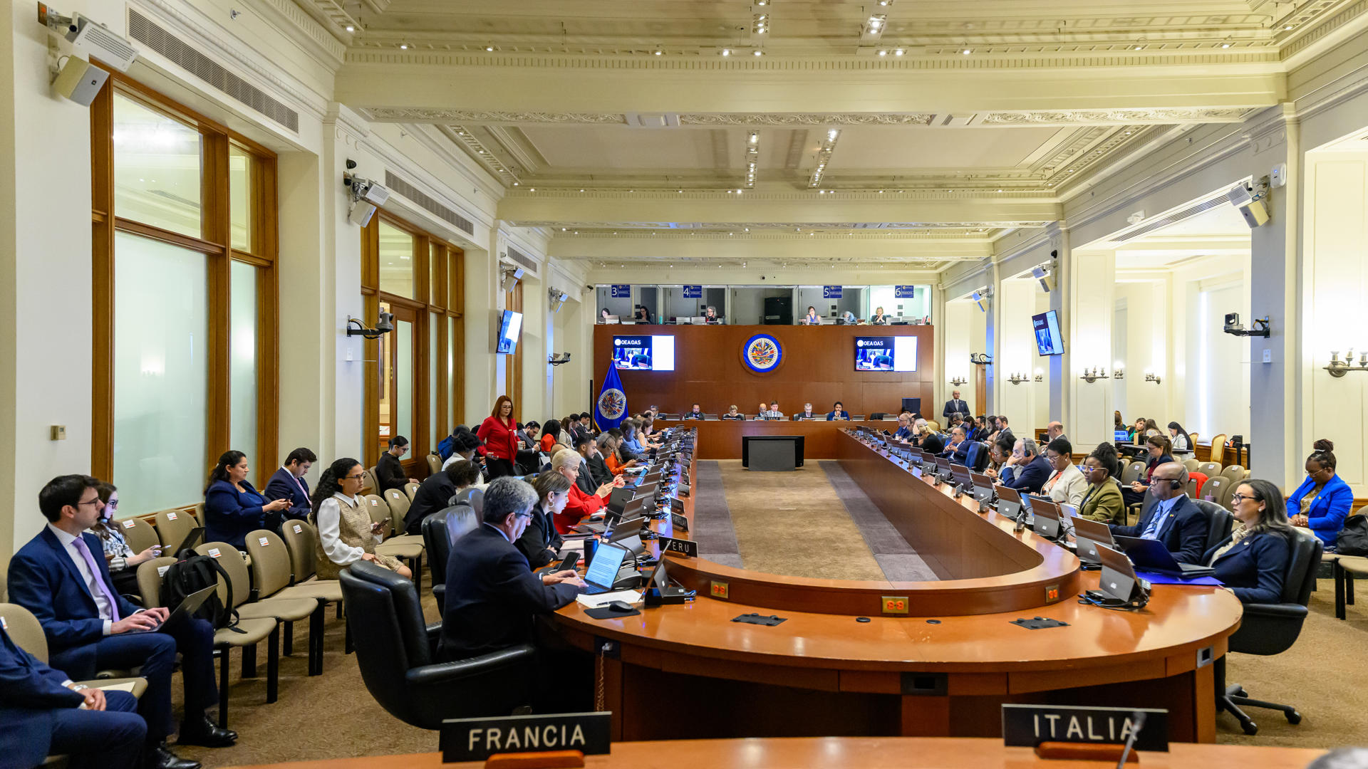 Fotografía cedida por la Organización de los Estados Americanos (OEA) del pleno del Consejo Permanente durante una reunión ordinaria este miércoles, en Washington (Estados Unidos). EFE/ Juan Manuel Herrera/ OEA
