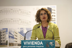 La vicepresidenta primera del Gobierno y ministra de Hacienda, María Jesús Montero.EFE/Salas