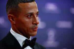 Fotografía de Daniel González, en la que puede verse en una imagen de archivo del 21 de abril de 2025 al exfutbolista Thiago Alcántara, durante la última gala de los Premios Laureus celebrada en Madrid. EFE