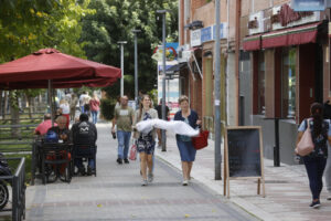 Imagen de archivo de una calle de Pozuelo de Alarcón (Madrid). EFE/ Juan Carlos Hidalgo