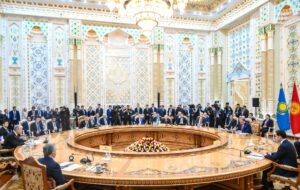 Jefes de Estado asisten a la cumbre Asia Central-Rusia en Dusambé, Tayikistán, el 9 de octubre de 2025. Putin realiza una visita de Estado de tres días a Tayikistán. (Azerbaiyán, Rusia, Tayikistán)EFE/EPA/GRIGORY SYSOEV/SPUTNIK/KREMLIN POOL MANDATORY CREDIT