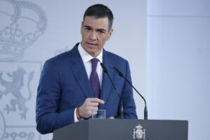 El presidente del Gobierno, Pedro Sánchez en el Palacio de la Moncloa. EFE/ Javier Lizón