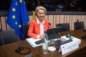 Ursula von der Leyen en el Parlamento Europeo. EFE/EPA/CHRISTOPHE PETIT TESSON
