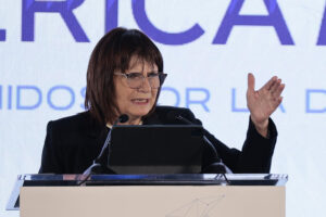 Foto de archivo de la ministra de Seguridad de Argentina, Patricia Bullrich. EFE/José Méndez