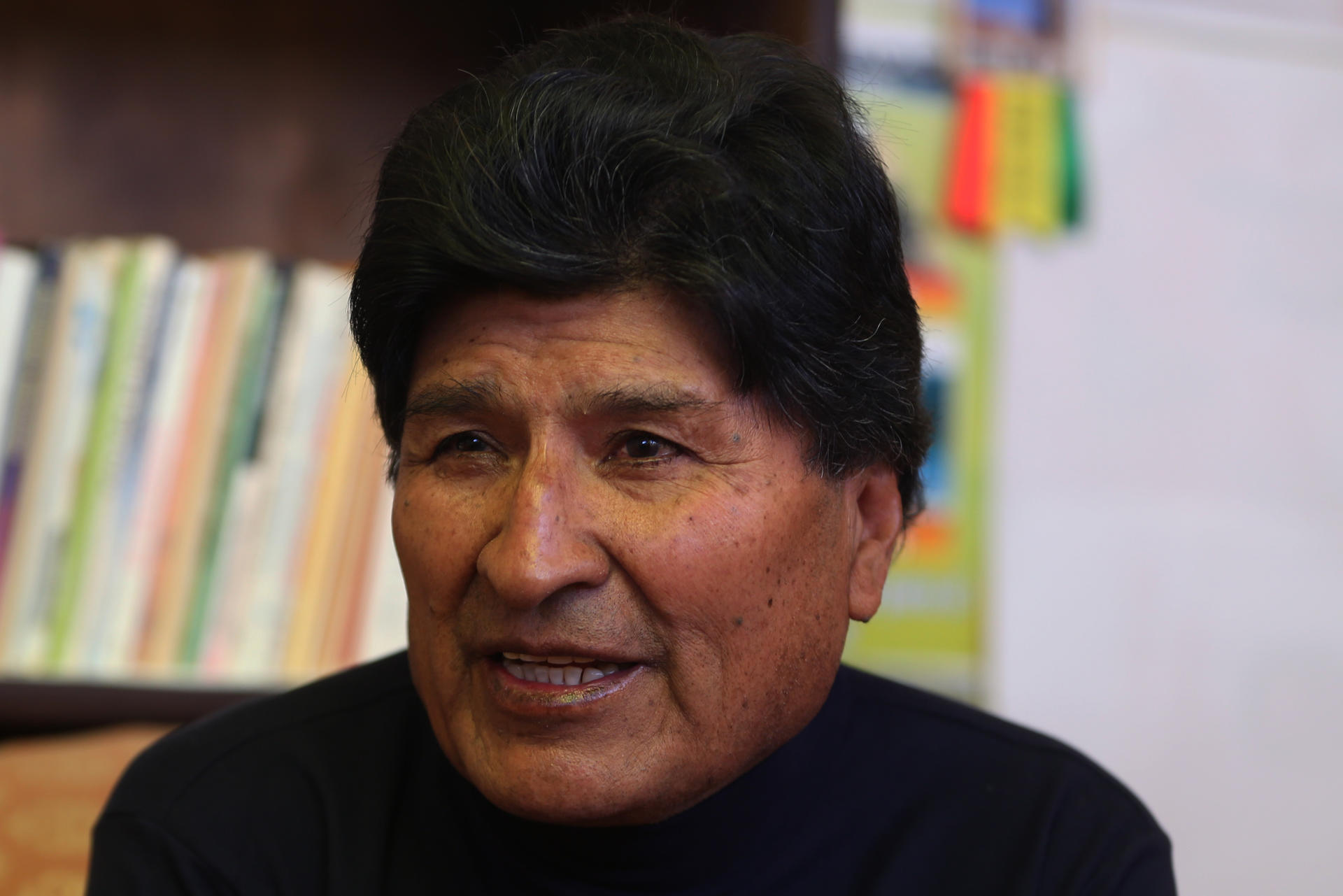 Fotografía de archivo del expresidente de Bolivia Evo Morales (2006-2019), durante una entrevista con EFE, en Calamarca (Bolivia). EFE/Luis Gandarillas
